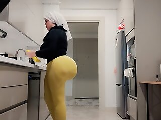 my big ass stepmom caught me adhering at her ass