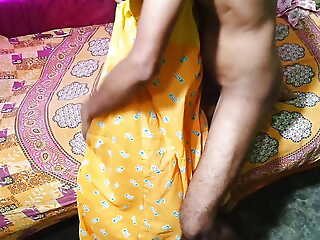 Meri kamwali ki beti ko first time dealings ka maza diya