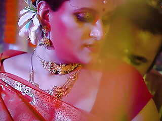 MALLU VARGABI BHABHI 1ST WEEDING NIGHT  WITH HER SERVENT AND ANAL SEX