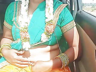 Telugu dirty talks. Car sex. Sexy saree aunty romantic coition with STRANGER