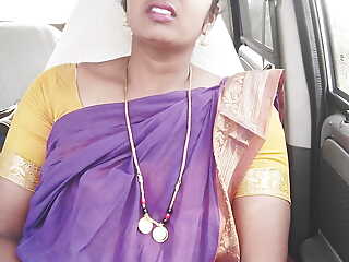 Beautiful Telugu Maid car sex, telugu derisory talks..crezy momos...