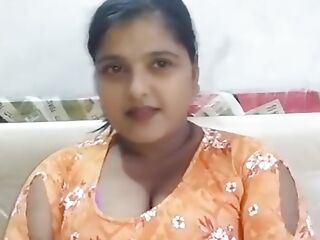 Desi Indian Hot Sofia Aunty Ke Ghar Pe Jaake Choda Come up with Wo Akeli Thi xxx videos In Hindi Voice