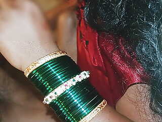 Desi StepMom Enjoying Abiding sex. Indian married with green bangles