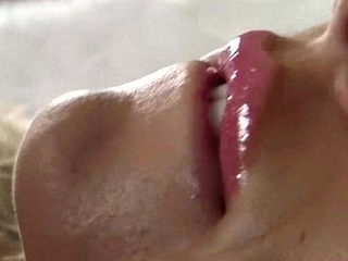 Horny Girl Put Crazy Stuff In Their way Holes Give Masturbate movie-24